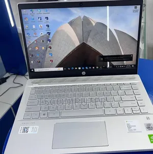 New Laptop HP Pavilion 14 8GB Intel Core i5 SSD 512GB