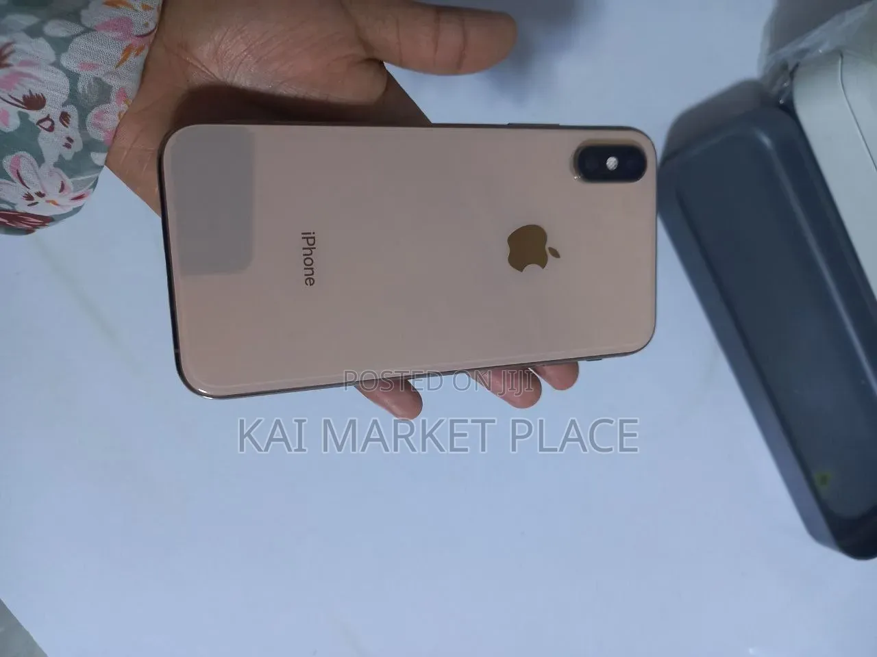 Apple iPhone XS 64 GB