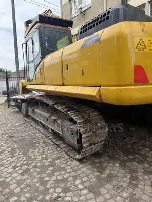 Refurbished Komatsu Pc300 – 2022 Model