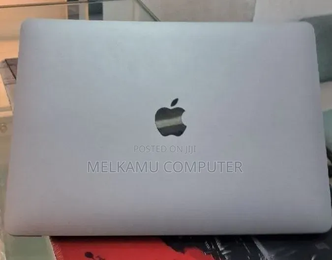New Laptop Apple MacBook Air 2020 M1 8GB Apple M1 SSD 256GB