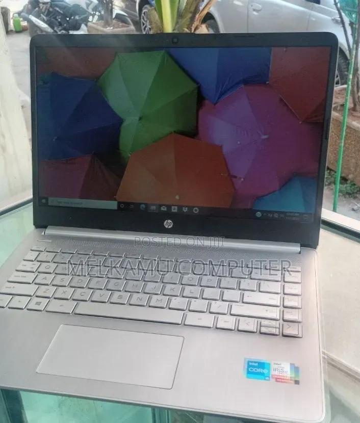 New Laptop HP Stream Notebook 8GB Intel Core i5 SSD 512GB