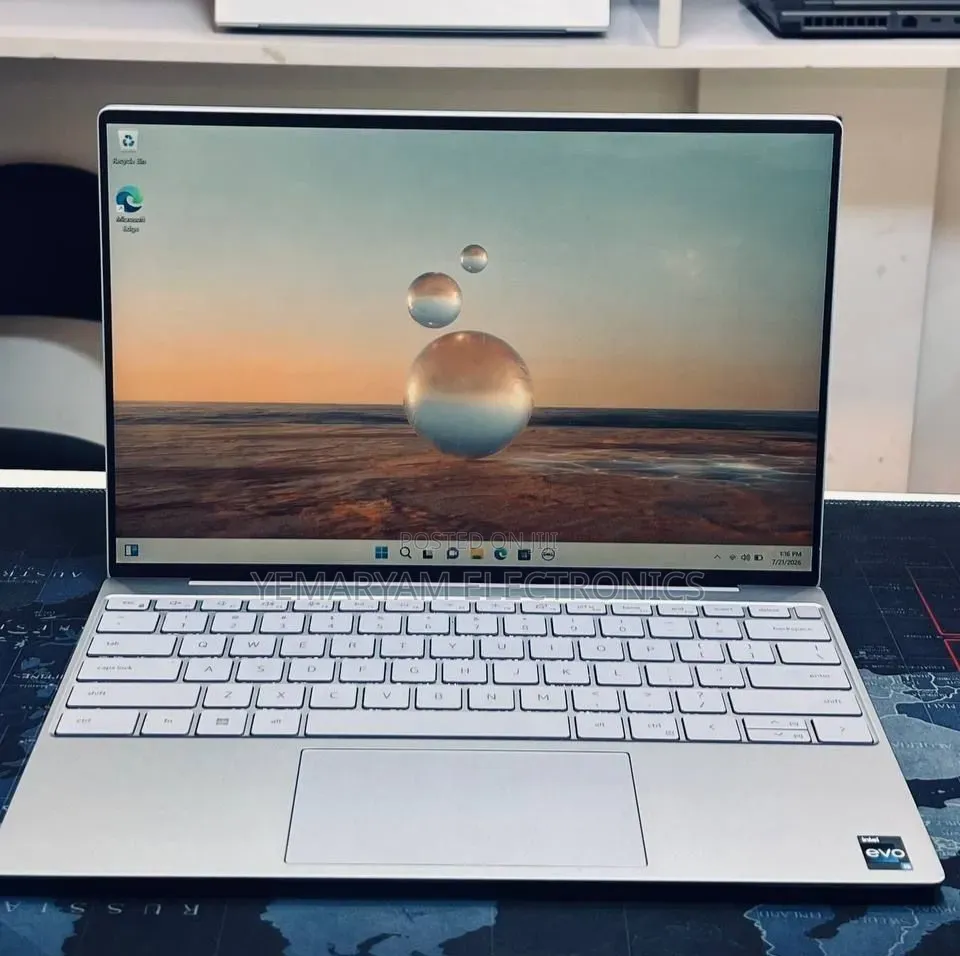 New Laptop Dell XPS 13 9315 16GB Intel Core i5 SSD 512GB