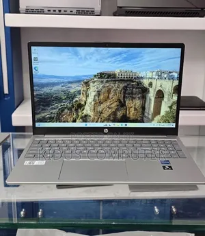 New Laptop HP Stream Notebook 16GB Intel Core i7 SSD 512GB