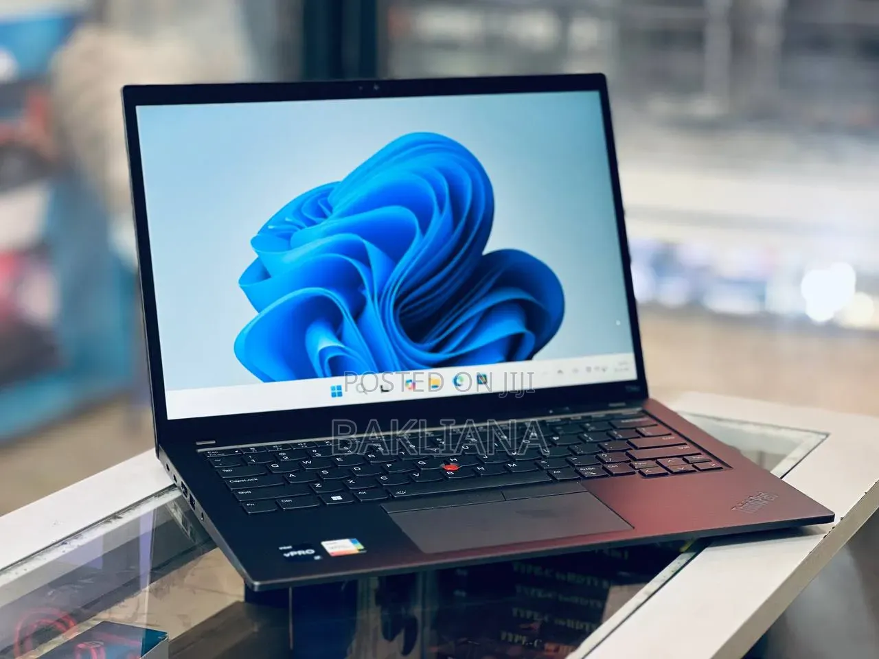 New Laptop Lenovo ThinkPad T14 16GB Intel Core i7 SSD 512GB