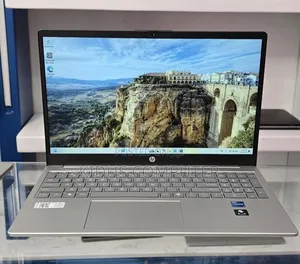 New Laptop HP Stream Notebook 16GB Intel Core i7 SSD 512GB