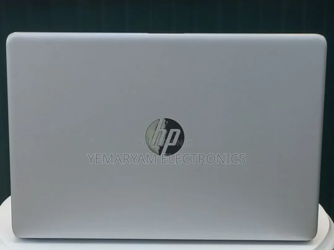 New Laptop HP Stream Notebook 8GB Intel Core i7 SSD 128GB
