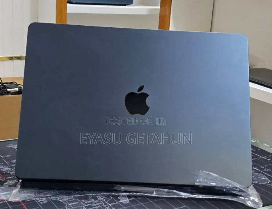 New Laptop Apple MacBook Air 2026 M5 16GB Apple M5 SSD 512GB