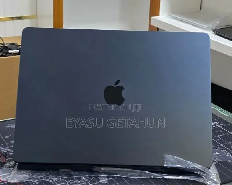 New Laptop Apple MacBook Air 2026 M5 16GB Apple M5 SSD 512GB