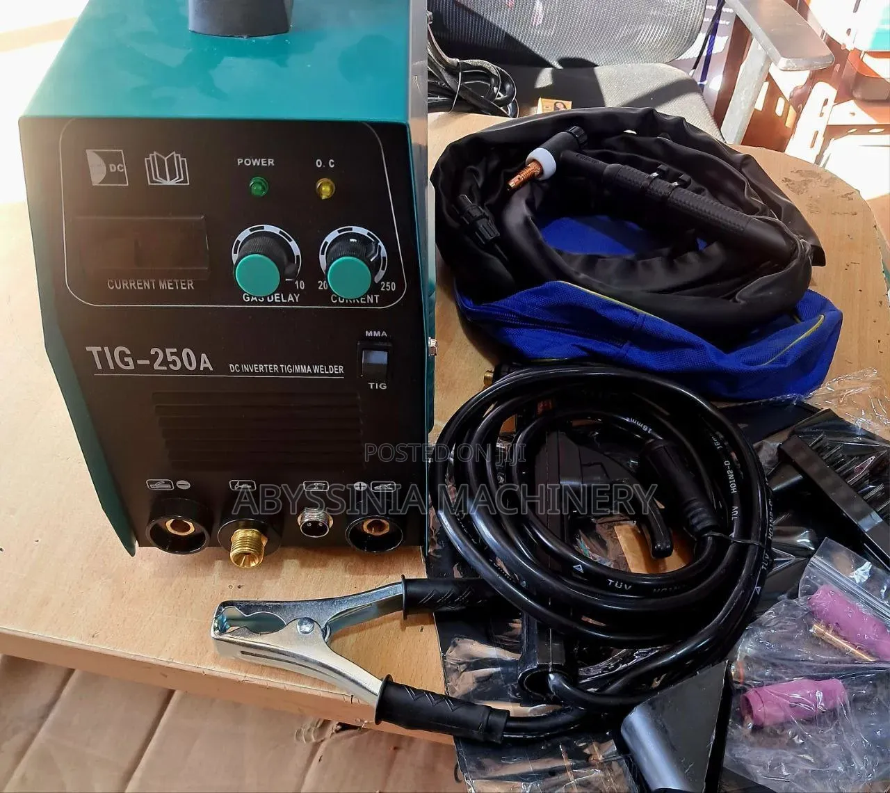 Makita MIG Welding Machine