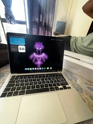Laptop Apple MacBook Pro 2020 16GB Intel Core i5 SSD 1T