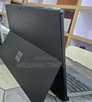 New Laptop Microsoft Surface Pro 6 16GB Intel Core i7 SSD 512GB