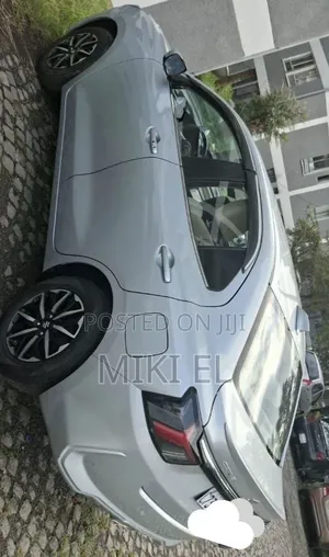 Suzuki Dzire 2025 Silver