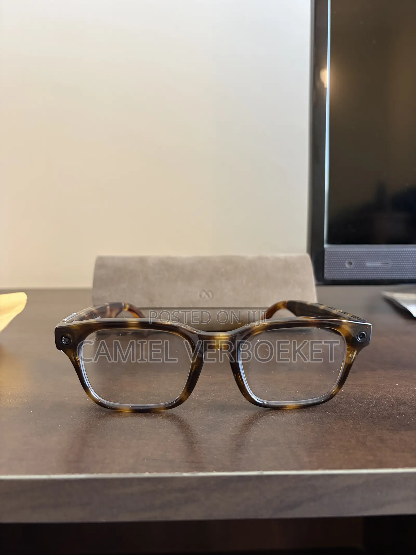 Meta Adventurer Smart Glasses – Classic Tortoise / Clear Lenses