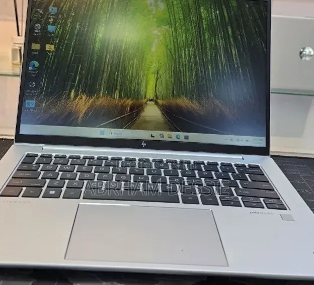 New Laptop HP 16GB Intel Core i7 SSD 512GB