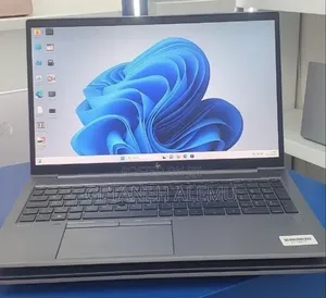 New Laptop HP ZBook 14 16GB Intel Core i7 SSD 512GB