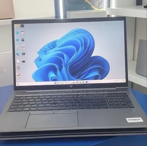 New Laptop HP ZBook 14 16GB Intel Core i7 SSD 512GB