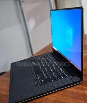 New Laptop Dell XPS 15 16GB Intel Core i7 SSD 512GB