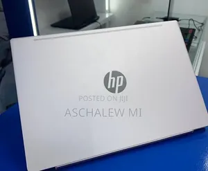 New Laptop HP Pavilion 14 8GB Intel Core i5 SSD 512GB