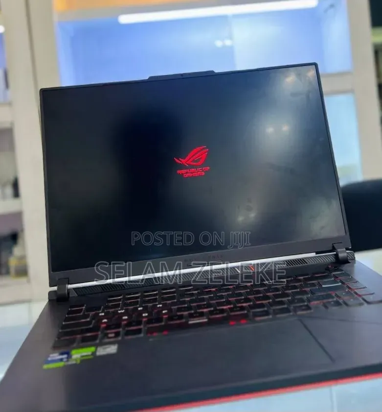 New Laptop Asus ROG Strix G16 16GB Intel Core i9 SSD 1T