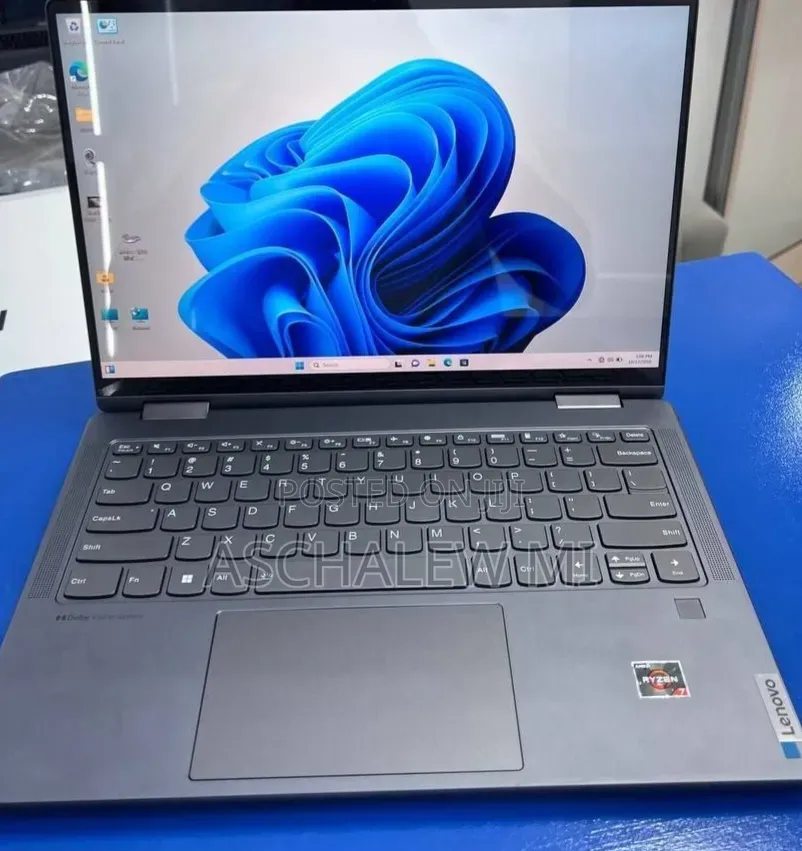 New Laptop Lenovo Yoga 2 16GB Intel Core Ultra 7 SSD 512GB