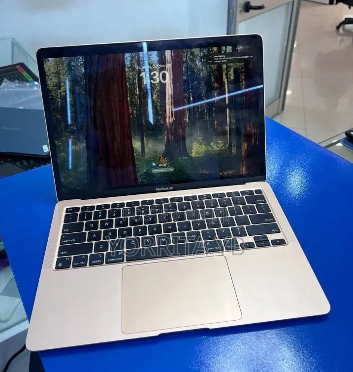 New Laptop Apple MacBook Air 2020 M1 8GB SSD 256GB