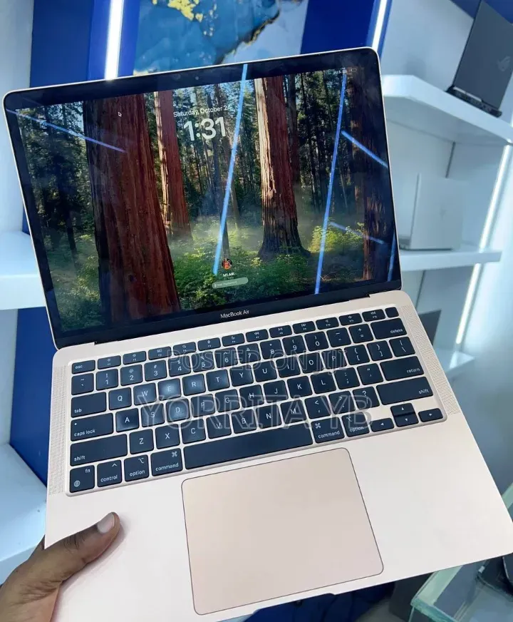 New Laptop Apple MacBook Air 2020 M1 8GB SSD 256GB