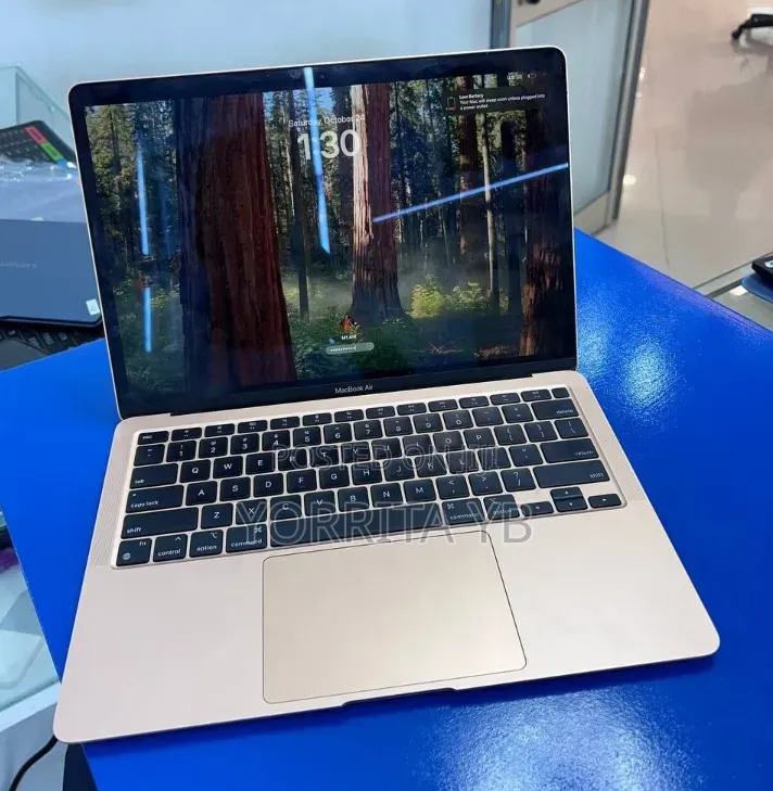 New Laptop Apple MacBook Air 2020 M1 8GB SSD 256GB