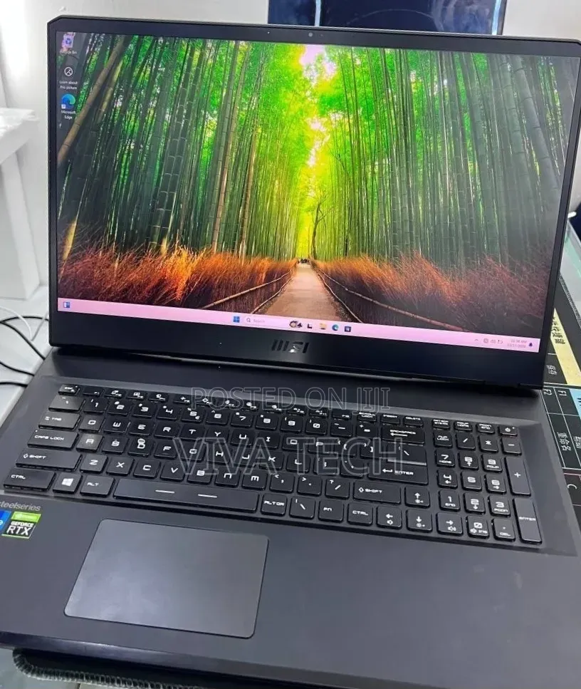 New Laptop MSI 16GB Intel Core i7 SSD 512GB