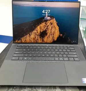 New Laptop Dell 16GB Intel Core i7 SSD 512GB