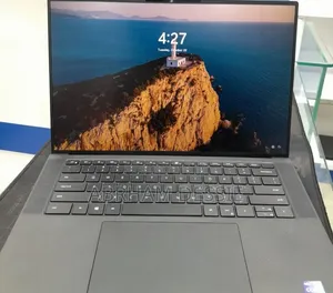 New Laptop Dell 16GB Intel Core i7 SSD 512GB