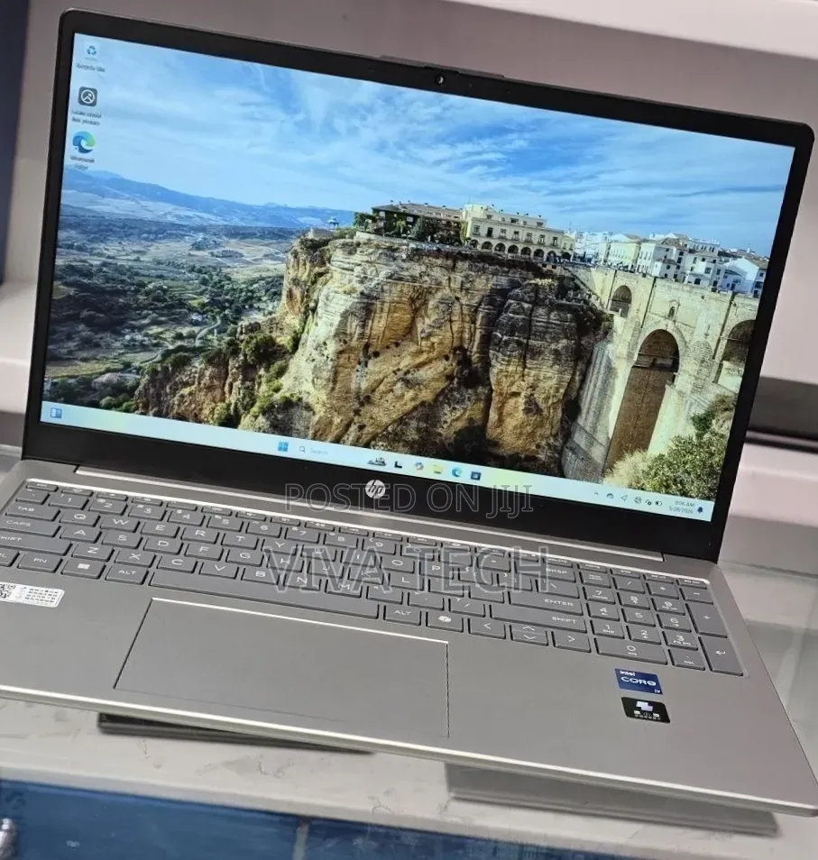 New Laptop HP Stream Notebook 16GB Intel Core i7 SSD 512GB
