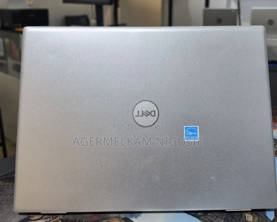 New Laptop Dell Inspiron 15 16GB Intel Core i7 SSD 512GB