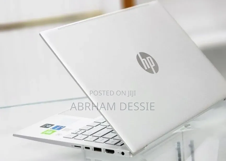 New Laptop HP 16GB Intel Core i7 SSD 512GB