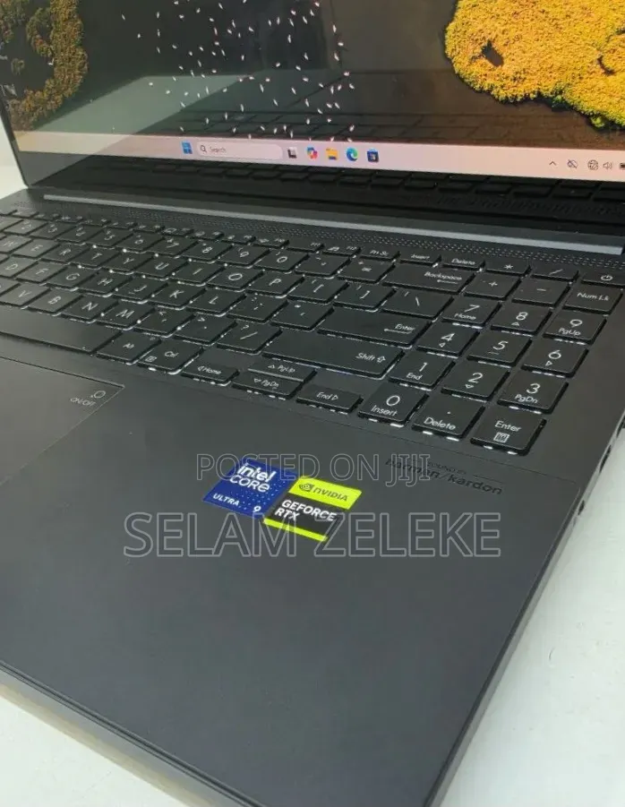 New Laptop Asus 16GB Intel Core Ultra 9 SSD 512GB