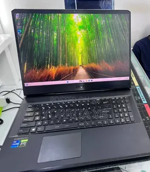 New Laptop MSI GP75 Leopard 16GB Intel Core i7 SSD 512GB