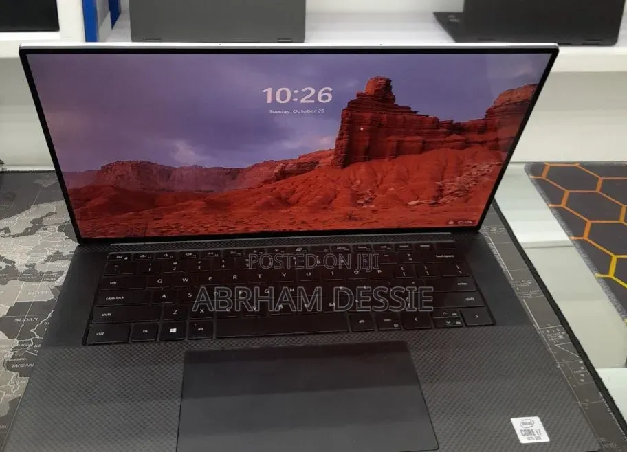 New Laptop Dell 16GB Intel Core i7 SSD 512GB