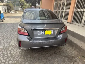Mitsubishi Attrage 2022 Gray