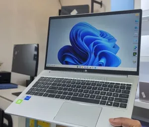 New Laptop HP ProBook 450 G8 16GB Intel Core i7 SSD 512GB