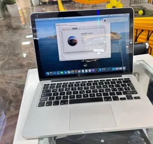 New Laptop Apple MacBook Pro 2019 16GB Intel Core i5 SSD 256GB