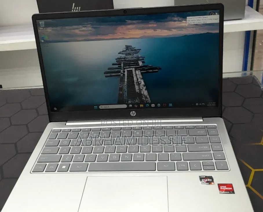 New Laptop HP 16GB AMD Ryzen 5 SSD 512GB
