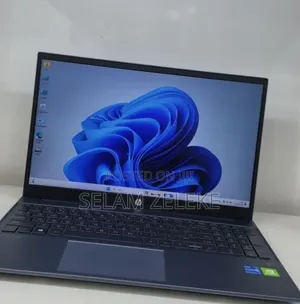 New Laptop HP 16GB Intel Core i5 SSD 512GB