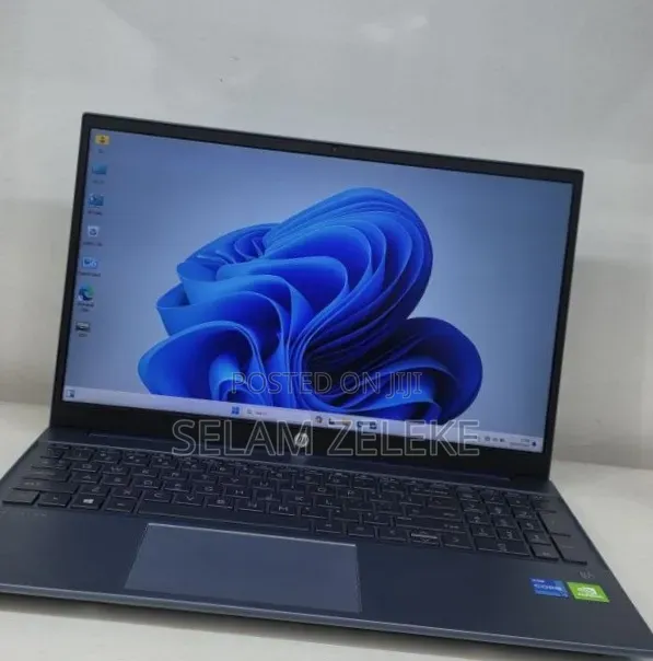 New Laptop HP 16GB Intel Core i5 SSD 512GB