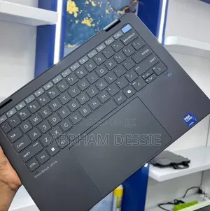 New Laptop HP 32GB Intel Core Ultra 7 SSD 1T