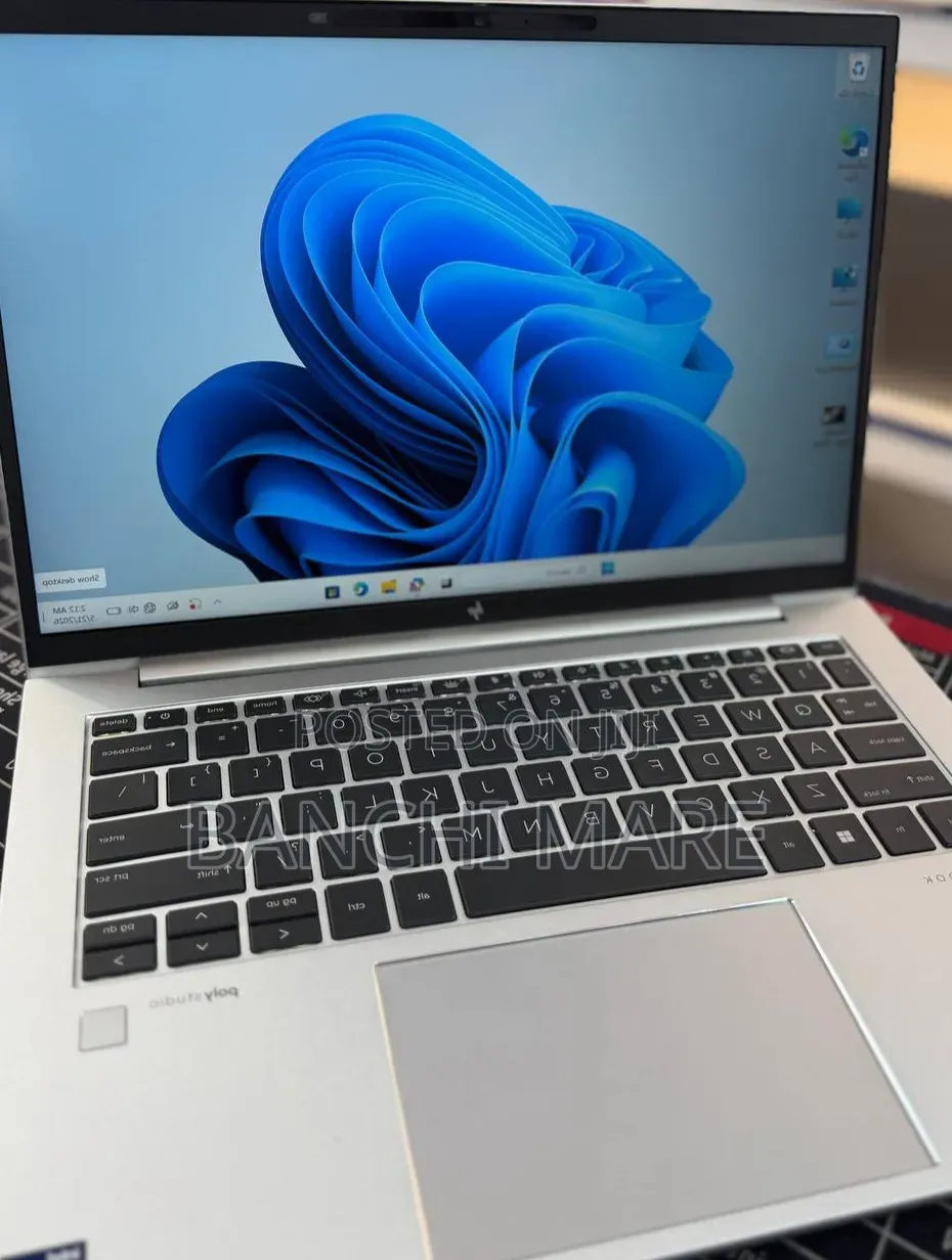 New Laptop HP EliteBook 840 G10 16GB Intel Core i7 SSD 512GB