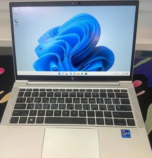 New Laptop HP EliteBook 630 G10 16GB Intel Core i7 SSD 512GB