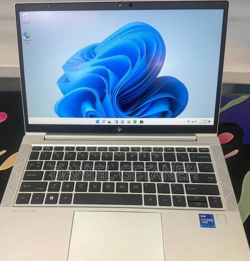 New Laptop HP EliteBook 630 G10 16GB Intel Core i7 SSD 512GB