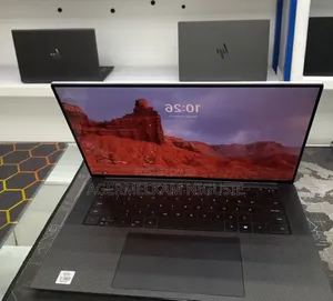 New Laptop Dell XPS 15 16GB Intel Core i7 SSD 512GB