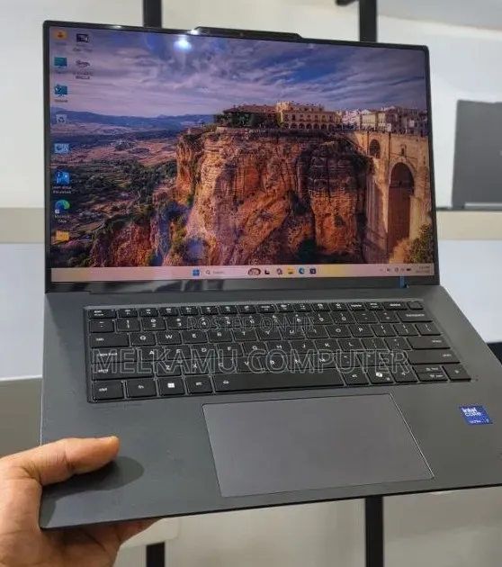 New Laptop Lenovo ThinkPad E15 32GB Intel Core Ultra 7 SSD 1T