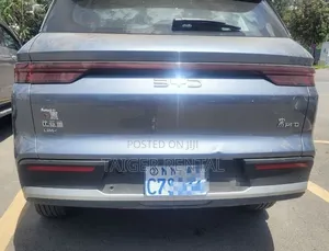 Byd Hybrid Q+ Rent