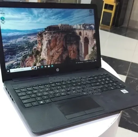 New Laptop HP 8GB Intel Core i7 HDD 1T
